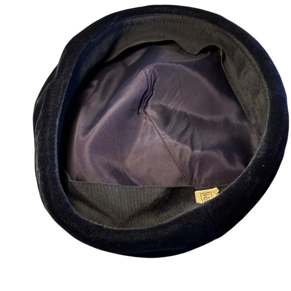 Vintage Black Beret Hat - Picture 5 of 6